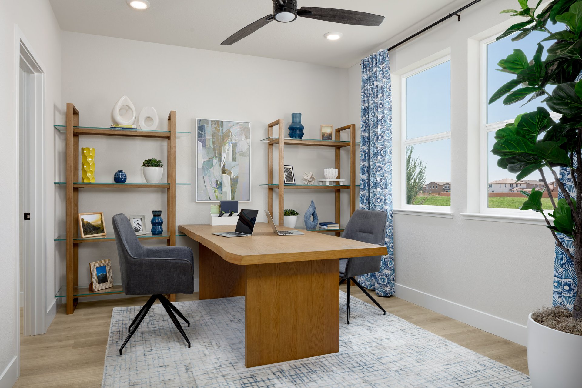 fad66def-b5b7-4abf-9c46-ac5315a82dd5