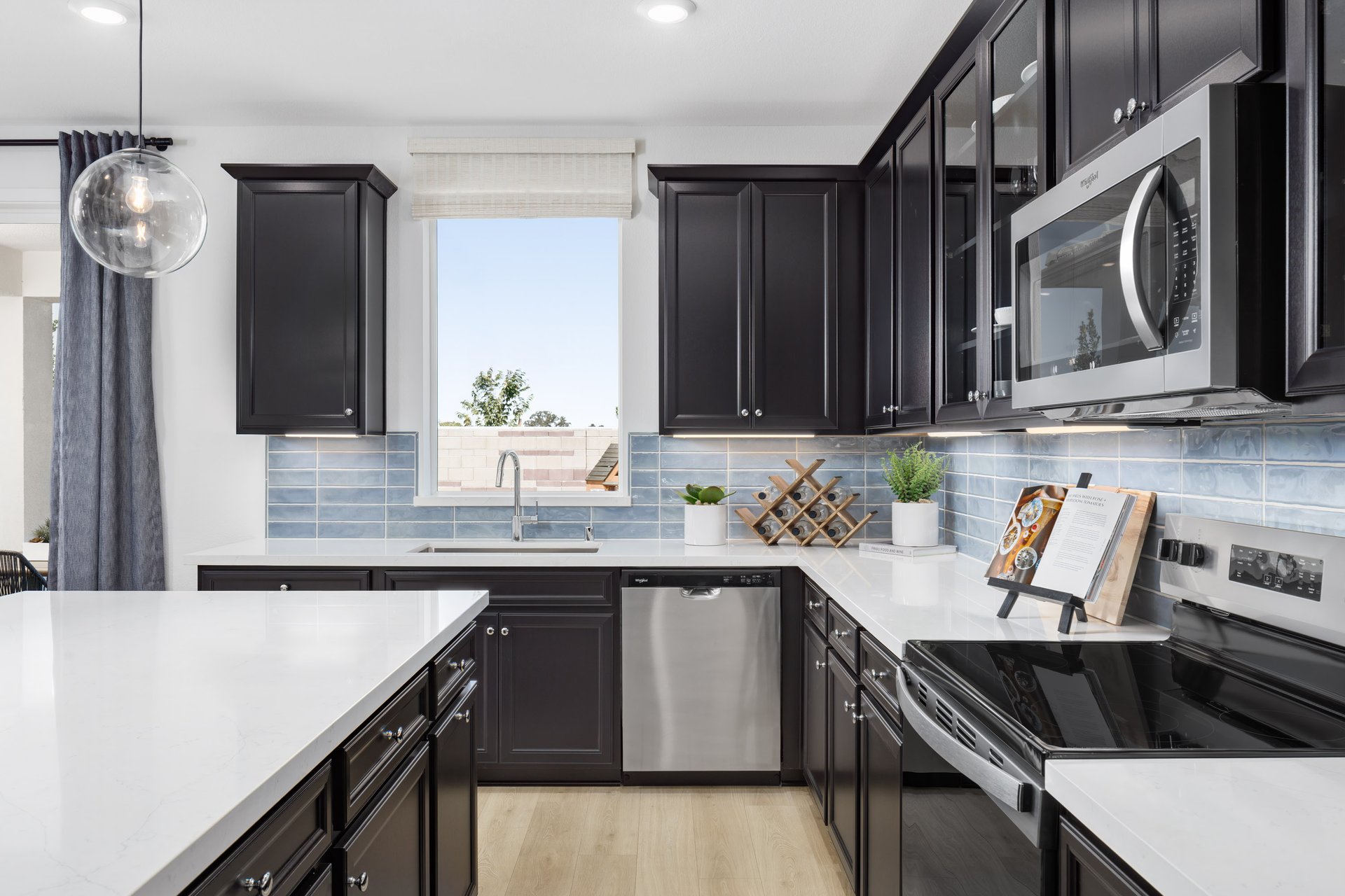 fc58cf1c-3de2-44b3-9ed9-e5a6c5170629