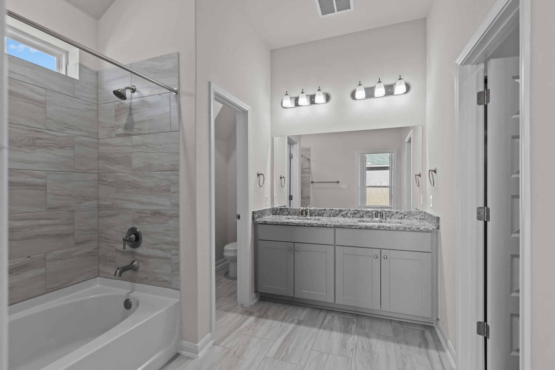 fdd78c41-2f04-4508-b698-032877bc705e