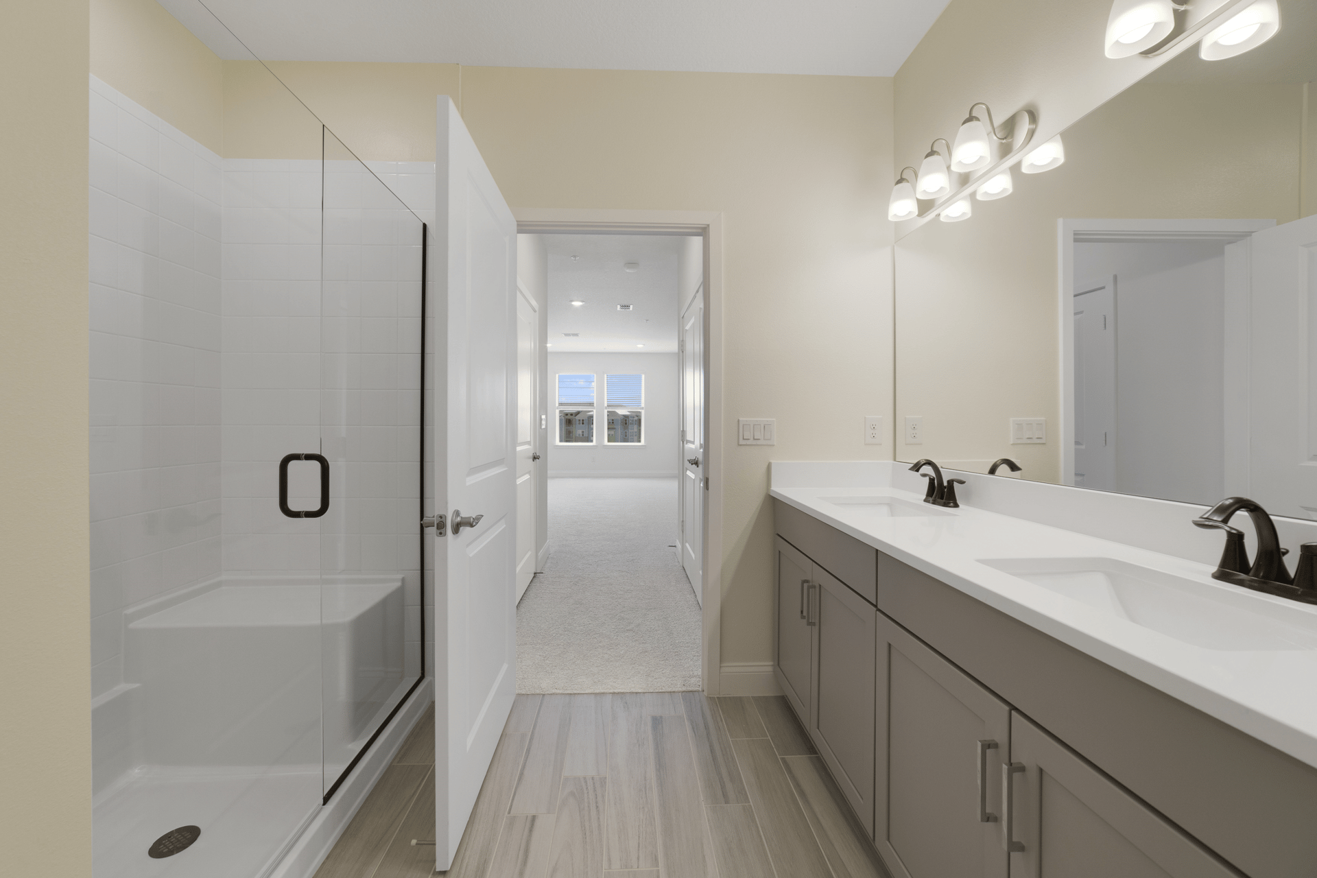 fe3d8350-99f8-43be-a270-ee2274e5f97e