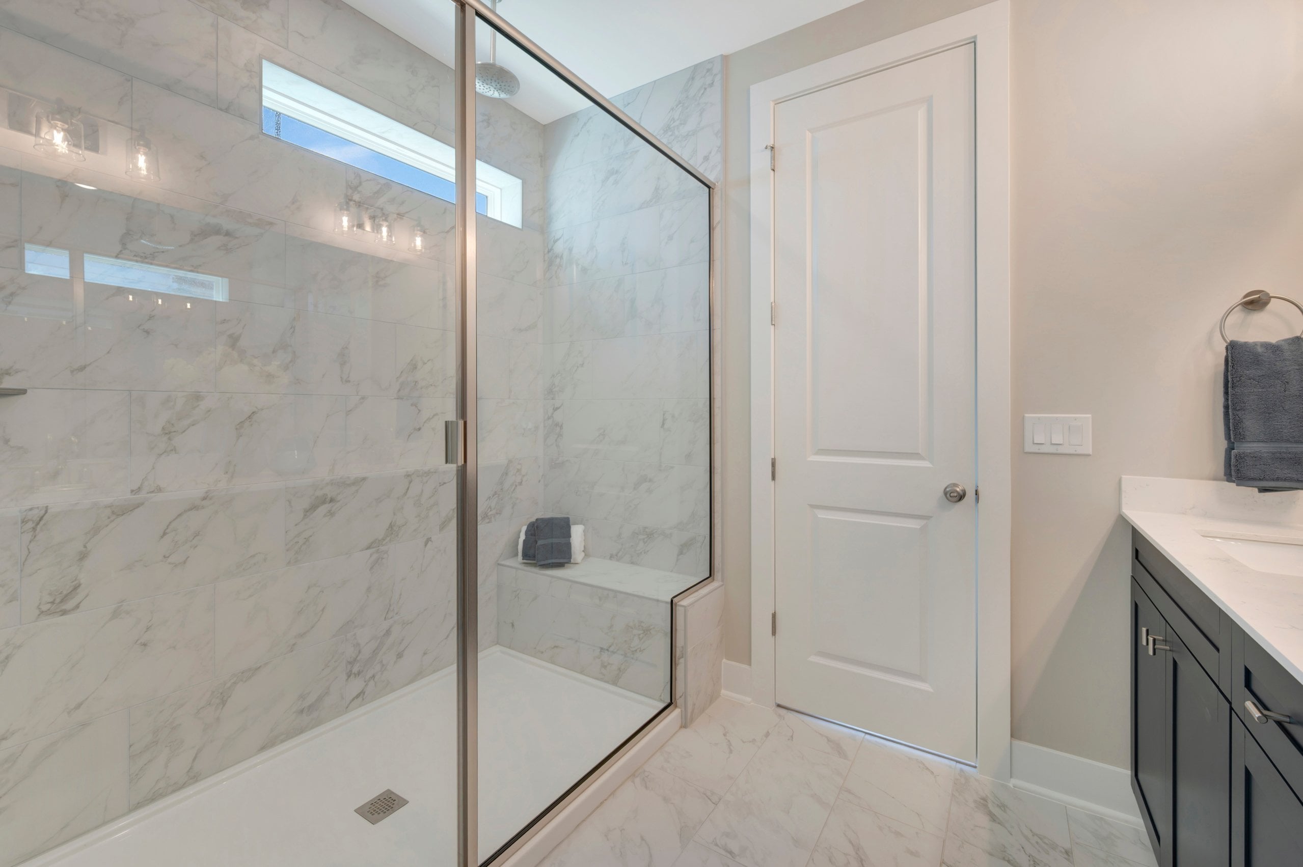 Collins Choice Primary Bath B