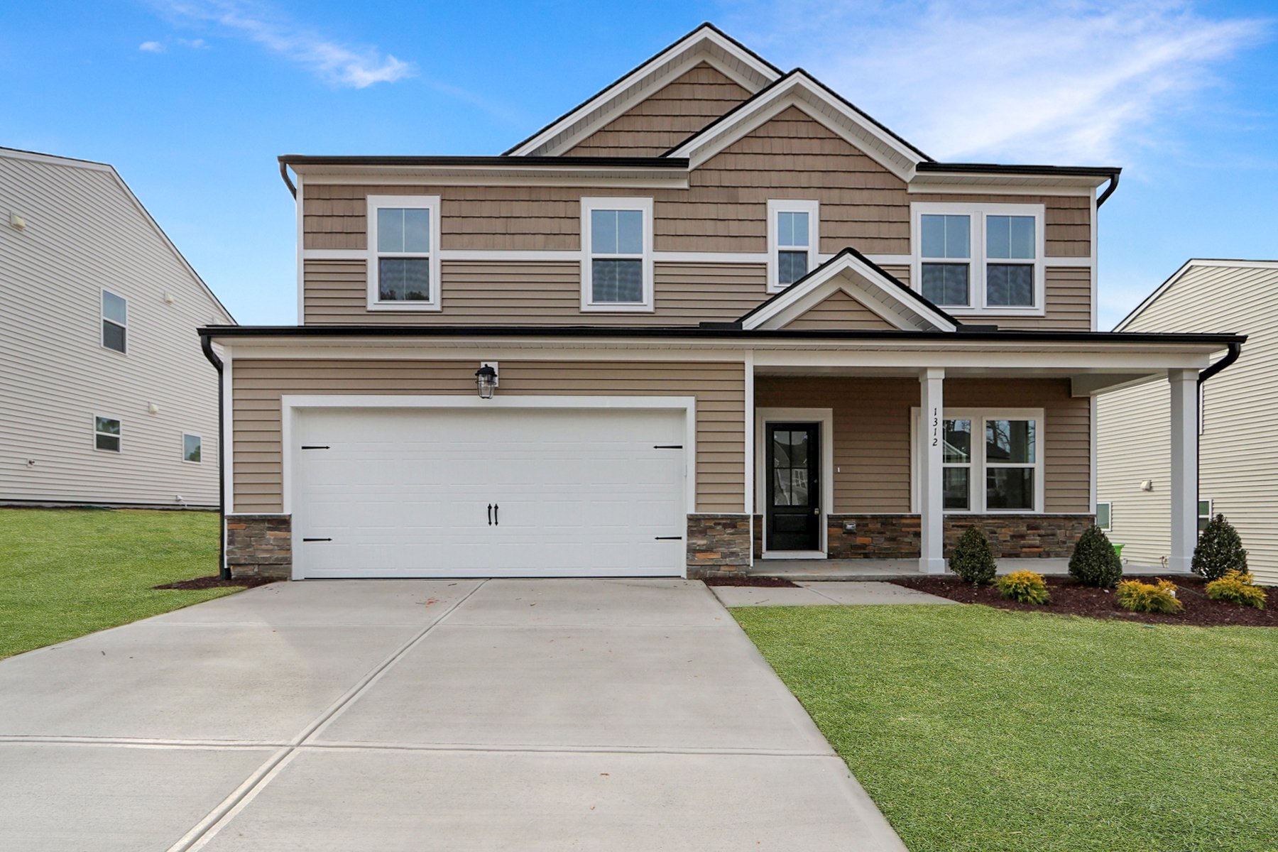 Card image for Charlotte