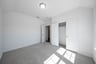 bedroom with carpet and closet 