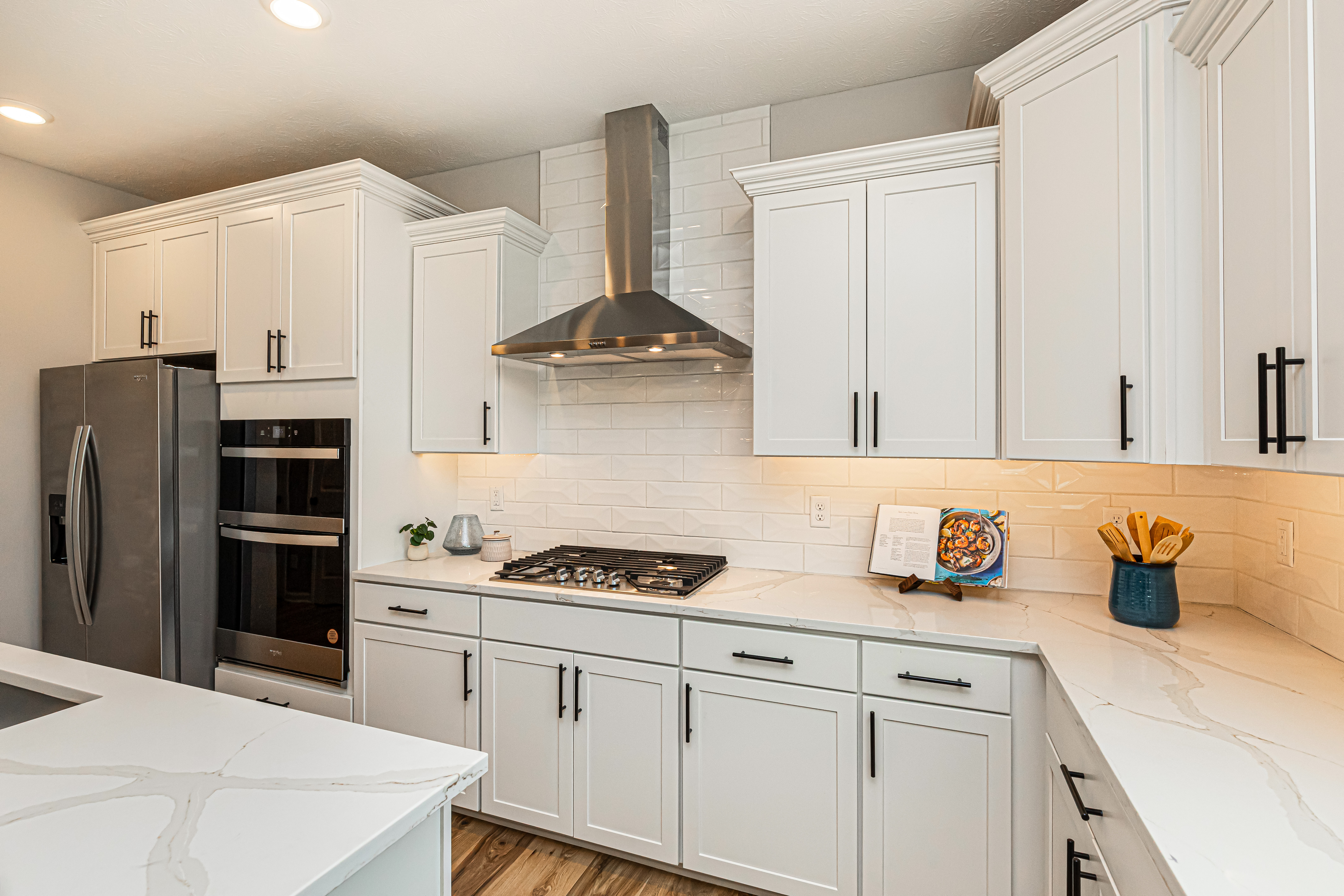 Kitchen 3.jpg