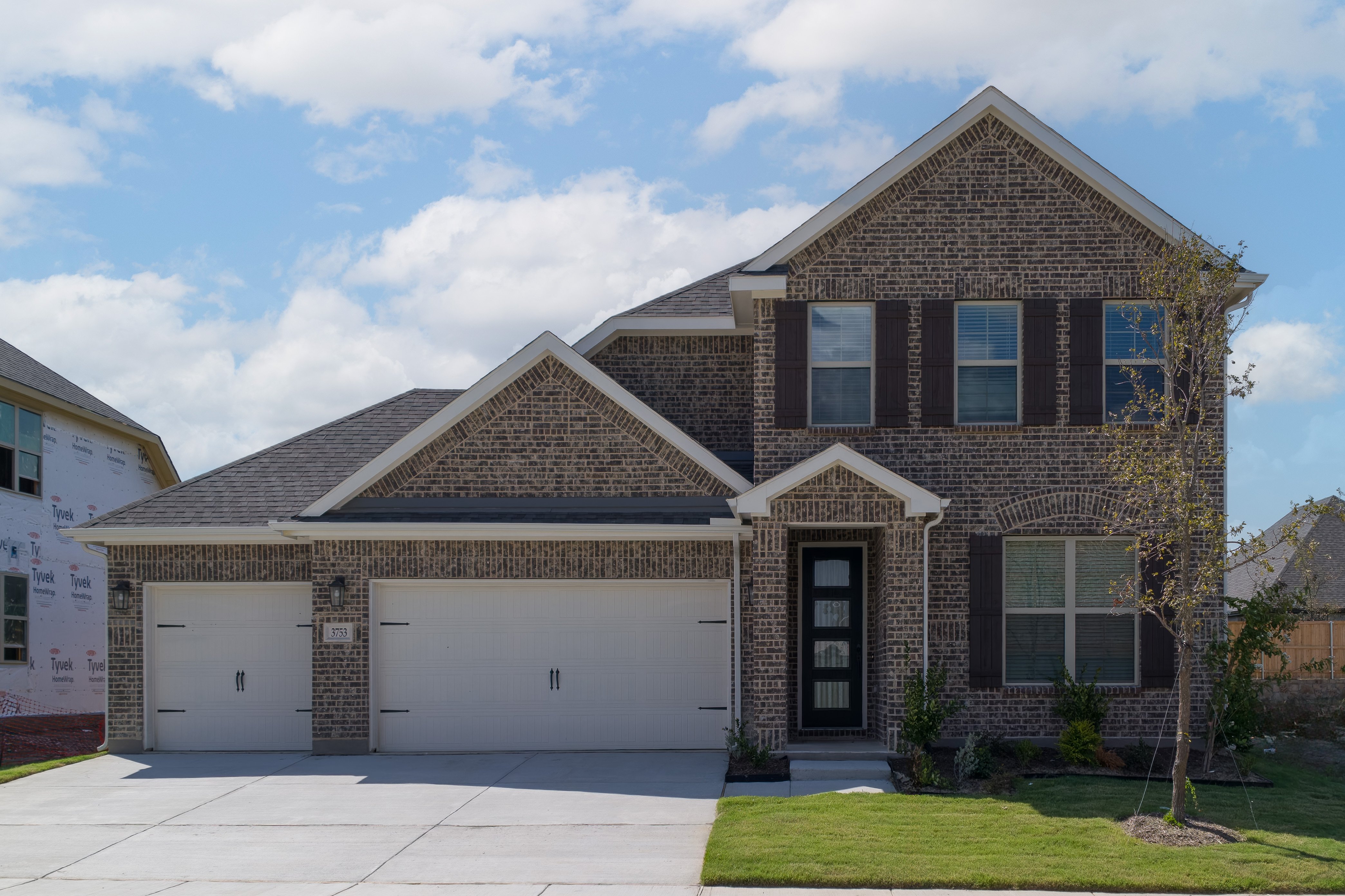 Avalon at 3753 Jimson Avenue, Midlothian, Texas